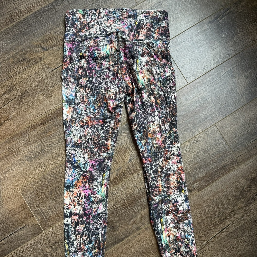 Lululemon Fast And Free High Rise 25" Nulux Vitalize Multi Abstract Paint Size 6